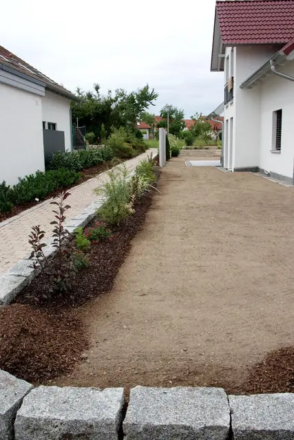 Vorgarten & Pflanzbeet, Bild 9